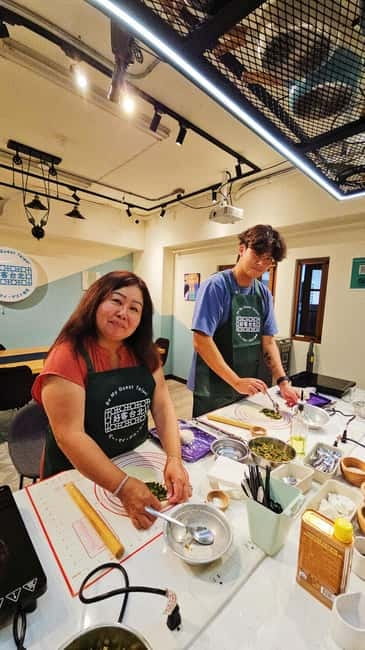 Taipei: Cooking Class & Market Adventure Historic Dadaocheng - What the $99 price includes