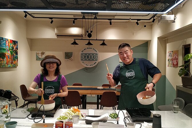 Taipei Cooking Class & Market Adventure in Historic Dadaocheng - The morning walk through Dihua Street and the market