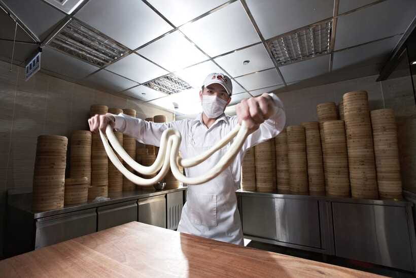 Taipei: Din Tai Fung Restaurant Experience - Three Courses, One Fixed Plan