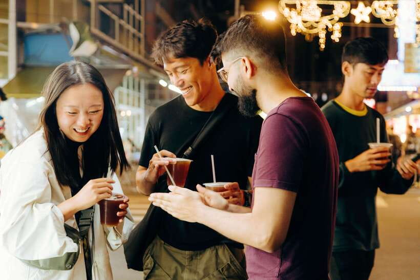 Taipei: Food Tours w/ Top 10 Taiwan Food (Breakfast/Dinner) - Why the convenience store stop is worth your time