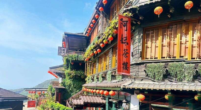 Taipei: Jiufen and Shihfen Half Day Tour - Who should book this outing?