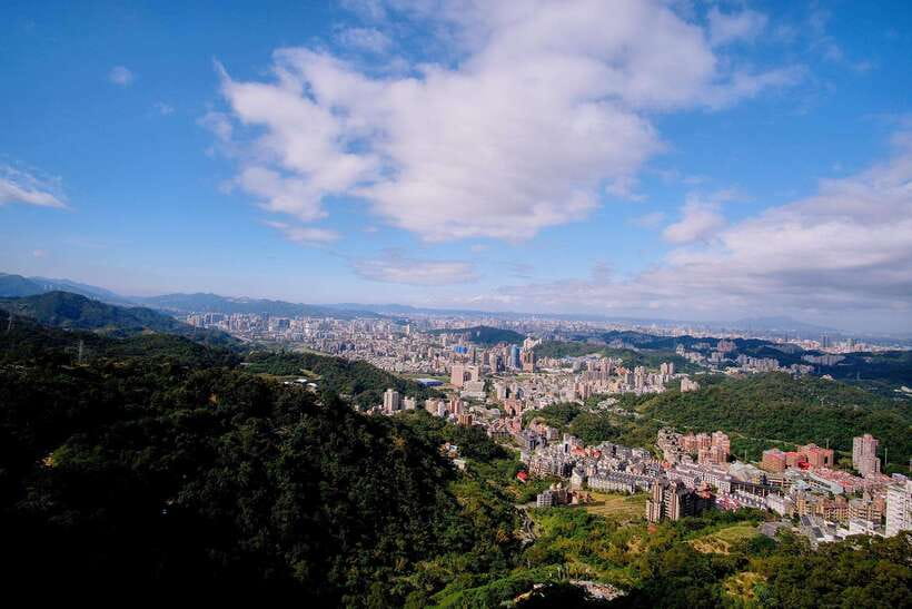 Taipei: Maokong Tea & Shenkeng Tofu Private Day Tour - Key things to know before you book
