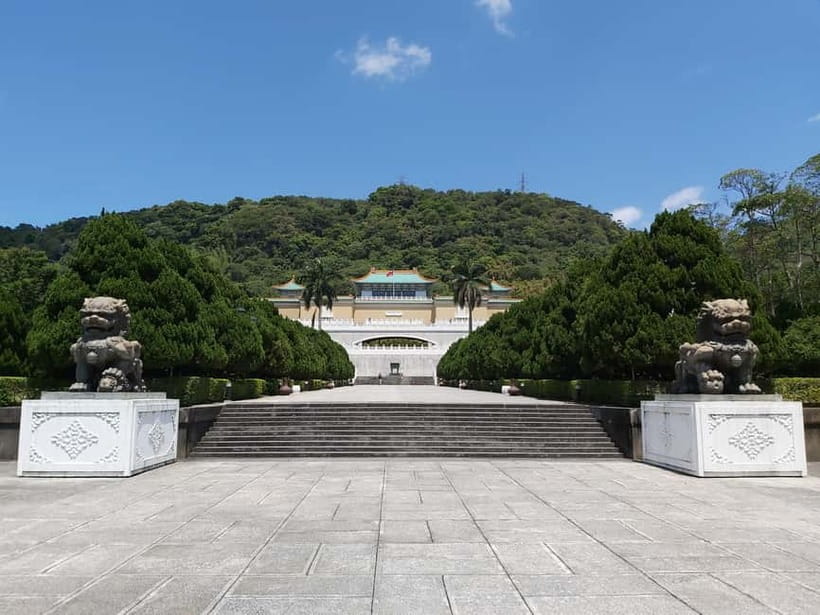 Taipei: Morning City Tour with National Palace Museum Entry - Should you book it?