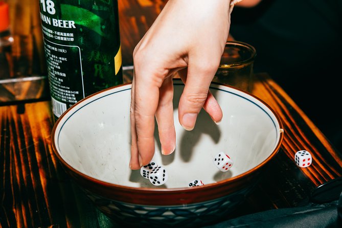 Taipei Nightlife: Taipei Pub Crawls (2 Different Routes) - The weekend classic route, from pubs to one club