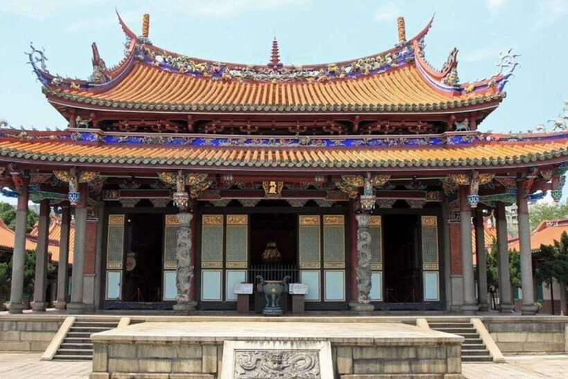 Taipei: Private custom tour with a local guide - What this Taipei tour really offers