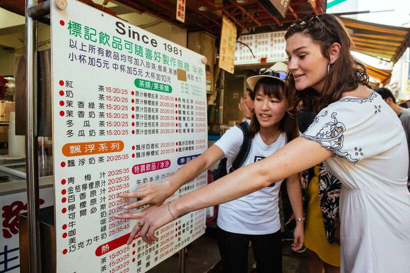Taipei: Private Tour with Locals – Highlights & Hidden Gems - Practical value at $100 per person