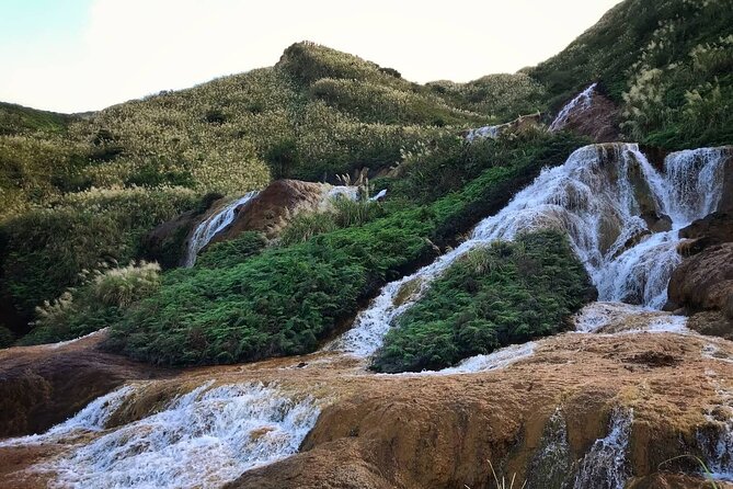 Taipei's Old Gold Rush Town: Jiufen Guided Night Tour - Jinguashi Gold Ecological Park and the Gold Museum