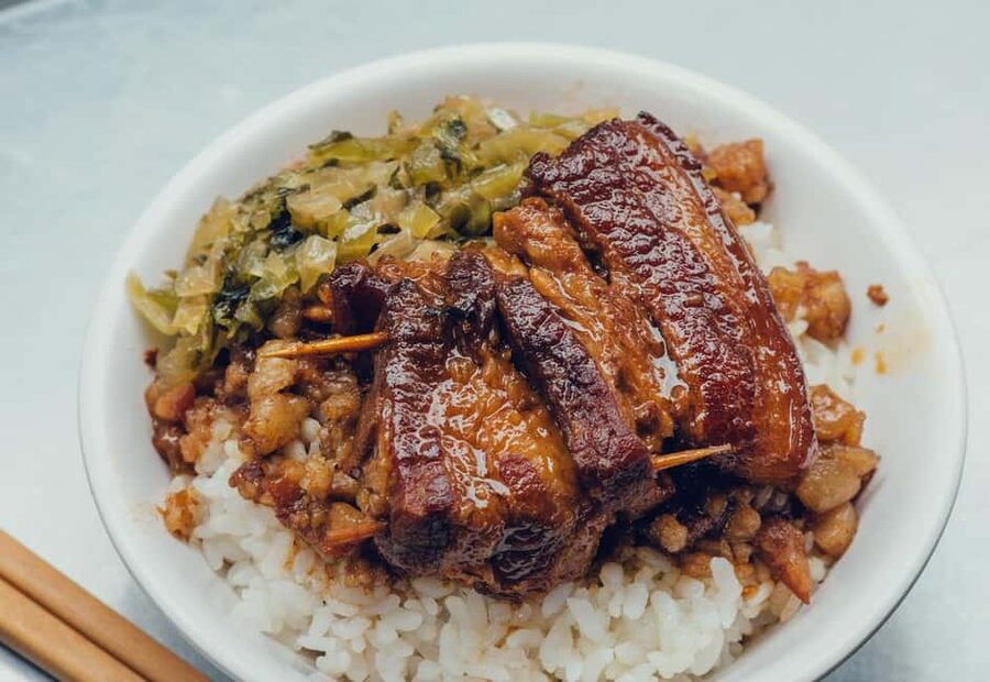 Taipei: Street Food & Hidden Eats Night Market Food Tour - Who will enjoy this food walk most?