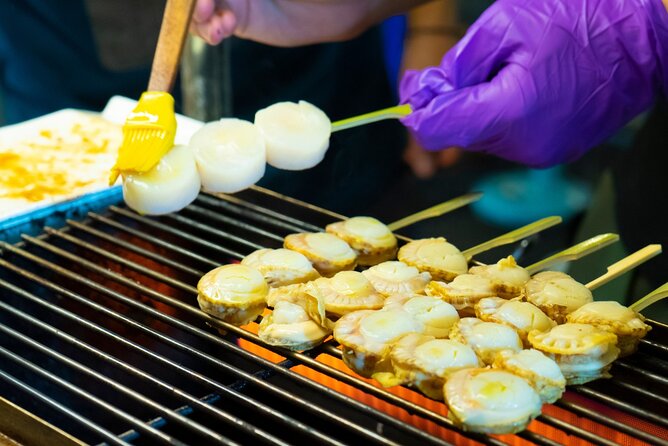 Taipei Street Food & Night Market Tour with a Local: Private & Custom - Starting on Songshan Road and finding your host