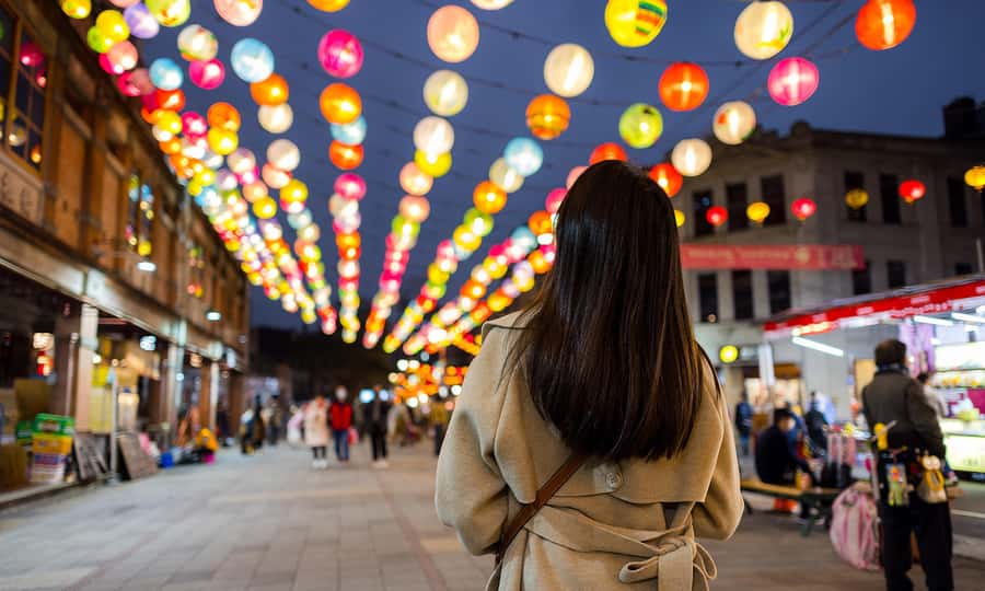 Taiwan Taipei: 8-Hour Customized Taipei City Exploration! - Chiang Kai-shek Memorial Hall and open garden space