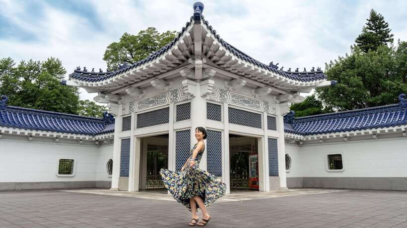 Taiwan Taipei: Private Photoshoot with Taiwan Photographer - Meet at C.K.S. Memorial Hall