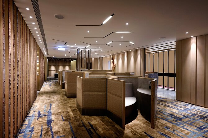 Taiwan Taoyuan International Airport Plaza Premium Lounge - Food and drinks: useful, not gourmet