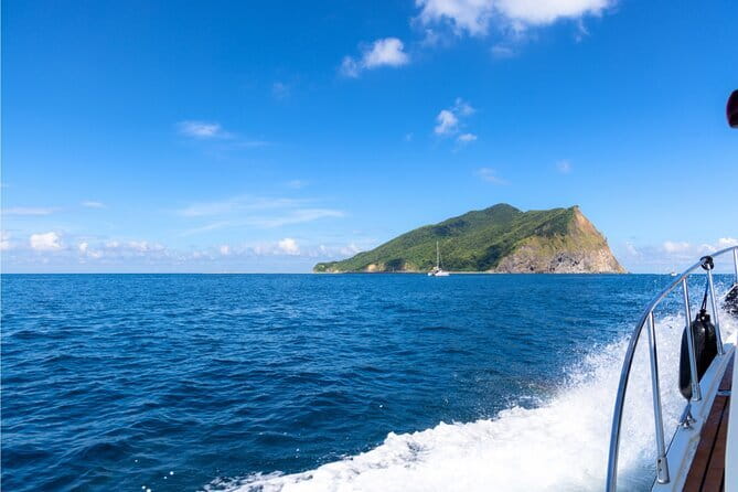 Taiwan TST : Private Tour Taipei, Yangmingshan, Beitou, Tamsui - Fisherman’s Wharf and Lover’s Bridge