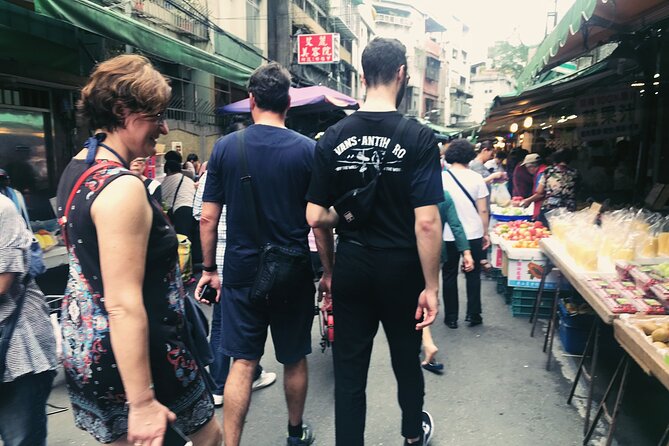 Taiwanese Food Culture and Cooking Class - A market morning at Dongmen Market
