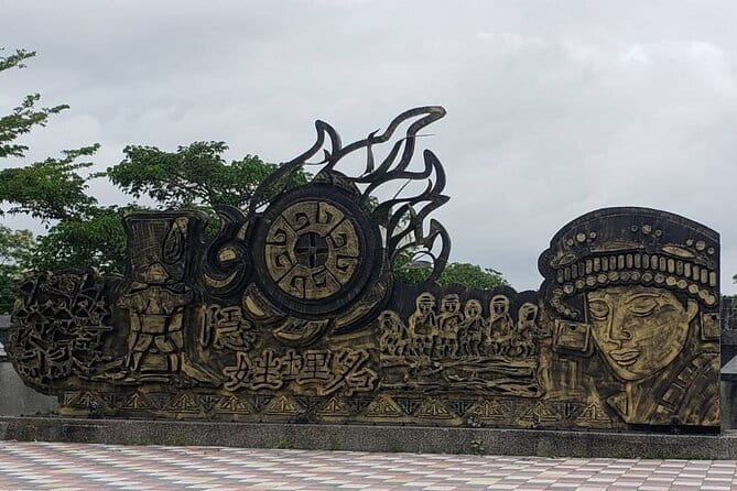 Taroko, Qingshui Cliff, Xincheng Old Street & Qixingtan Day Tour - Four-Eight Highland for wide views