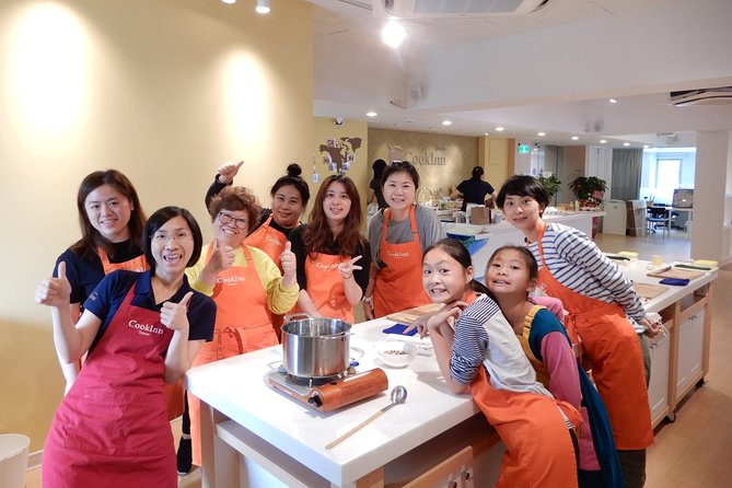 Xiao Long Bao & Boba Tea Cooking Class in Taipei - Timing and location suit an afternoon in Taipei