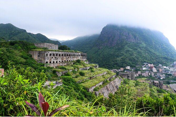 Yehliu, Golden Waterfall, Jiufen, Shifen Day Tour - Price, extra costs, and overall value