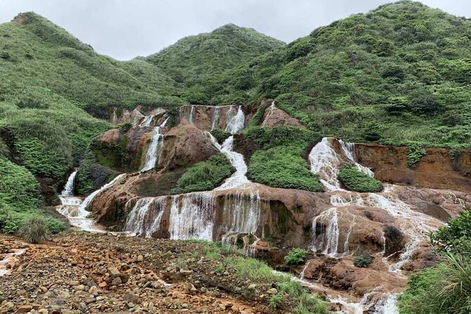 Yehliu, Jiufen & Shifen Taiwans North Coast Day / Night Tour - Is $48.42 good value?