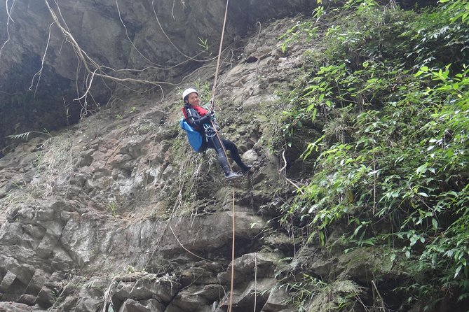 Yi-Hsin creek canyoning in northern Taiwan - The return walk is part of the workout