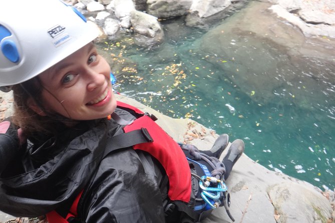 Yi-Hsin creek canyoning in northern Taiwan - Lunch, equipment, and what the $170 price covers