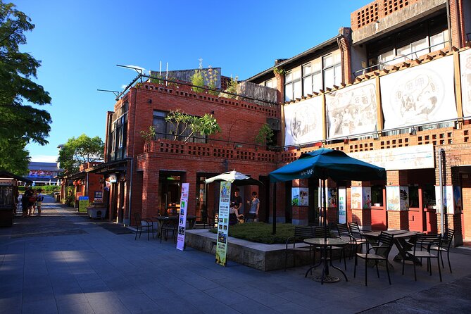 Yilan 1-Day Private Tour to Kavalan Whisky & Cultural Gems - Leaving Taipei for Yilan